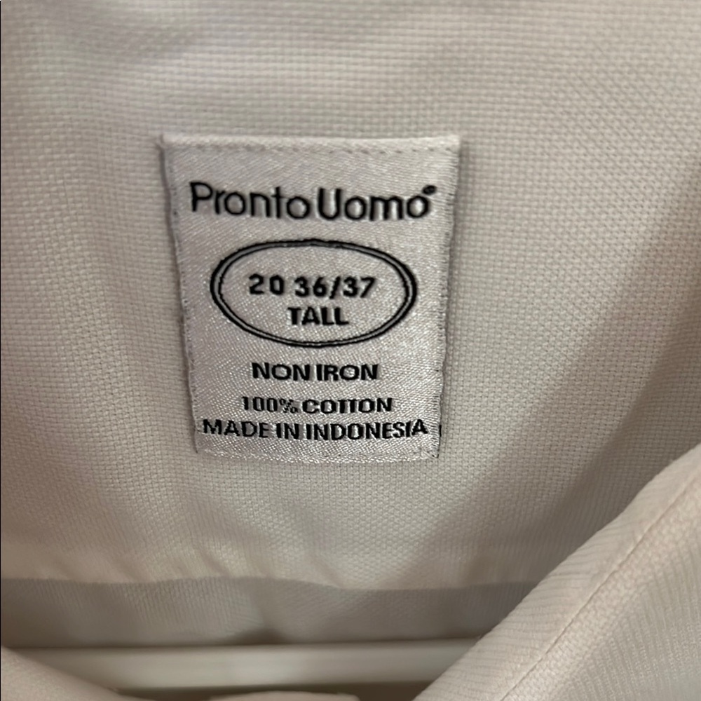 Pronto Uomo White Dress Shirt with Long Sleeves and Pointed Collar - Picture 2 of 5